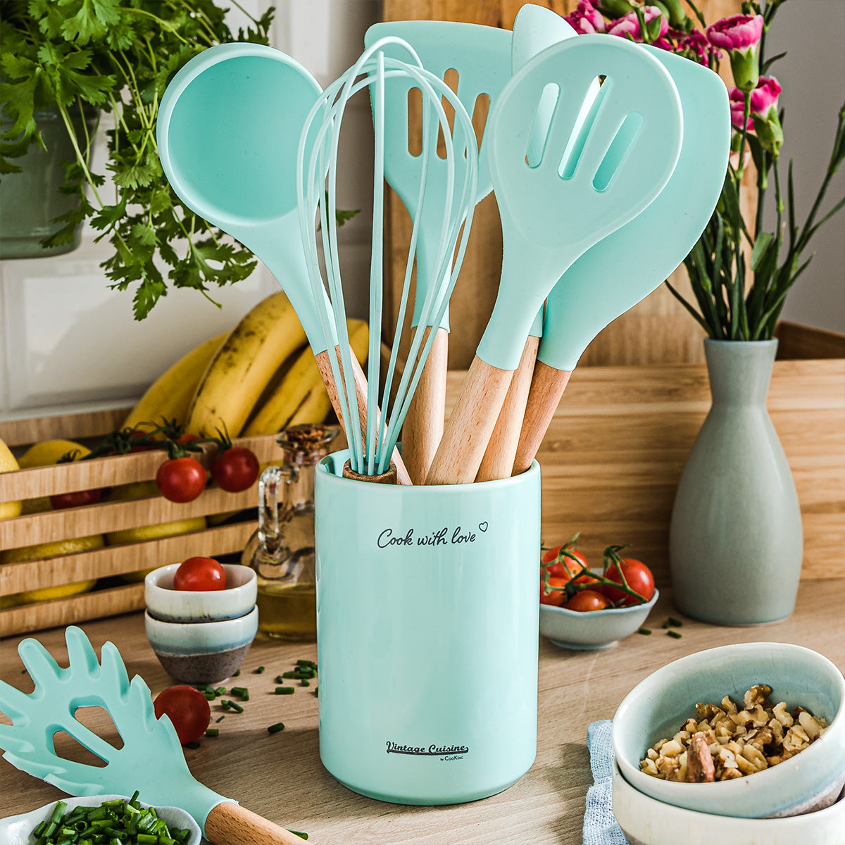Retro-Küchenutensilien-Set von Vintage Cuisine