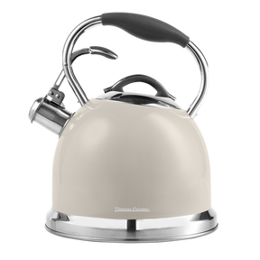 Traditioneller Retro-Wasserkocher mit Pfeife Vintage Cuisine